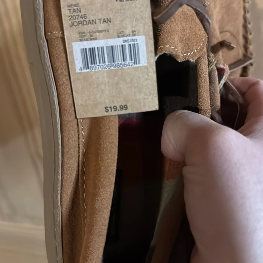 Men's Jordan Suede Leather Trapper Moccasin Slipper - Tan - Picture 4 of 4